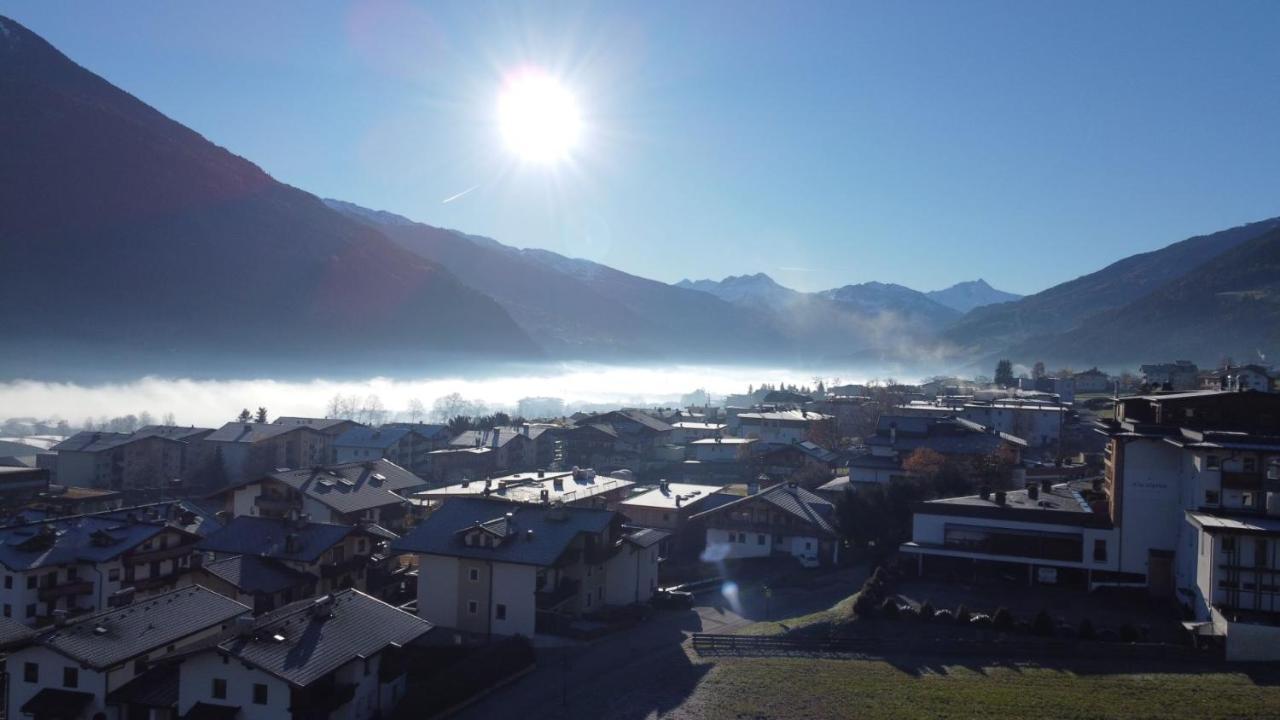 H21 - Modernes Ferienhaus 145Qm, 4Sz, Wellnessbereich Mit Sauna Und Dachterrasse Mit Panoramablick, Kuehlen Und Heizen Mit Geothermie Fuegen Luaran gambar