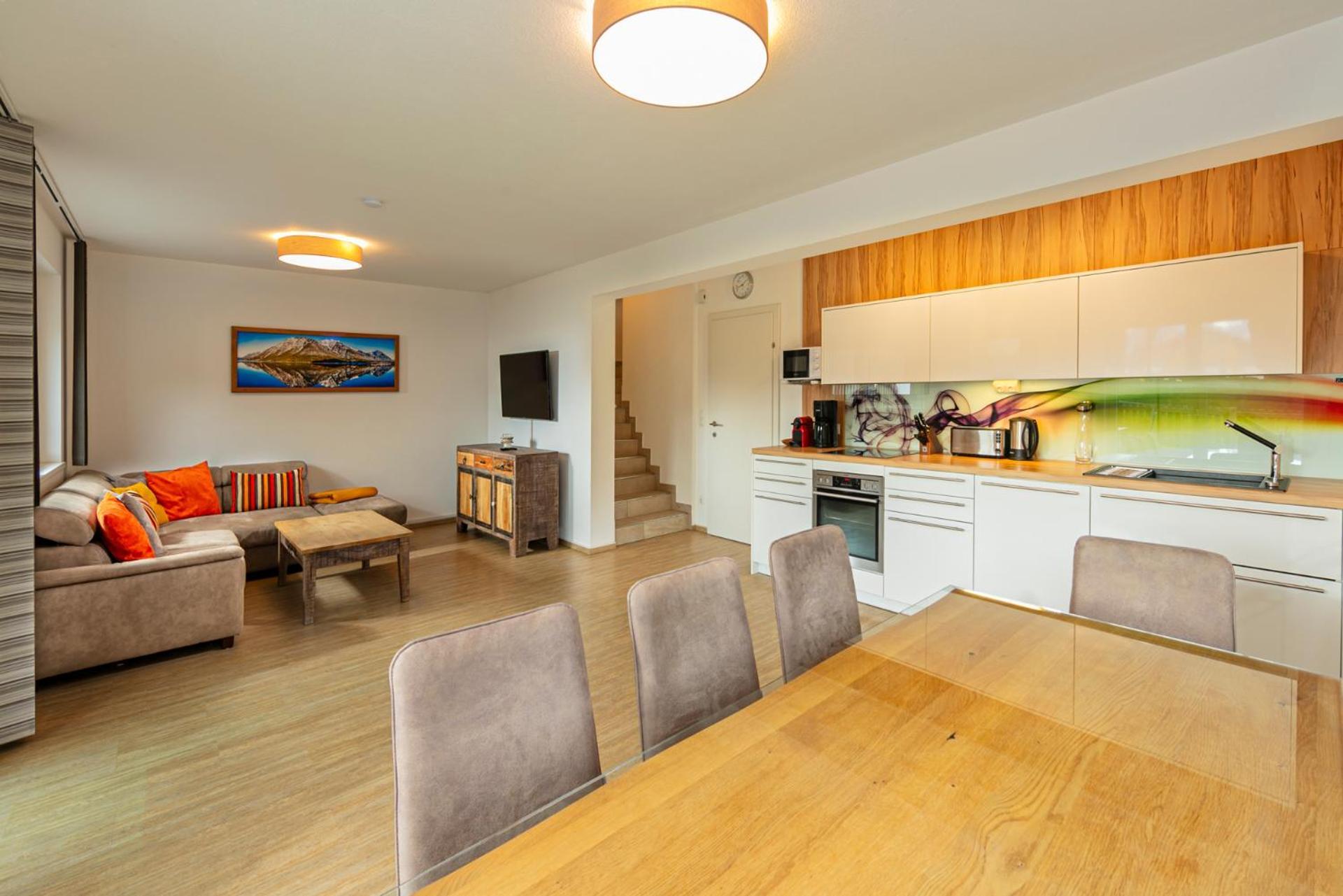 H21 - Modernes Ferienhaus 145Qm, 4Sz, Wellnessbereich Mit Sauna Und Dachterrasse Mit Panoramablick, Kuehlen Und Heizen Mit Geothermie Fuegen Luaran gambar