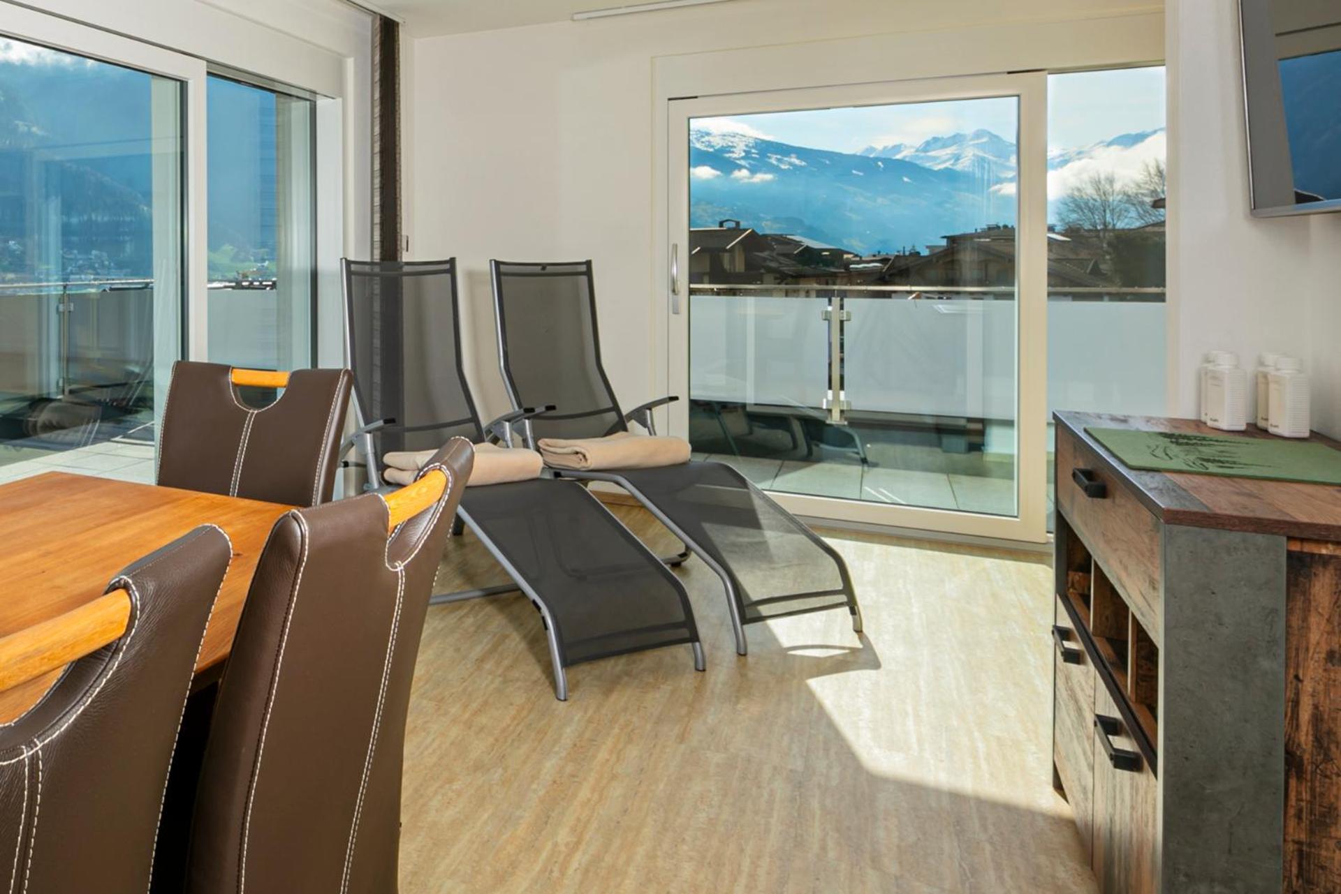 H21 - Modernes Ferienhaus 145Qm, 4Sz, Wellnessbereich Mit Sauna Und Dachterrasse Mit Panoramablick, Kuehlen Und Heizen Mit Geothermie Fuegen Luaran gambar